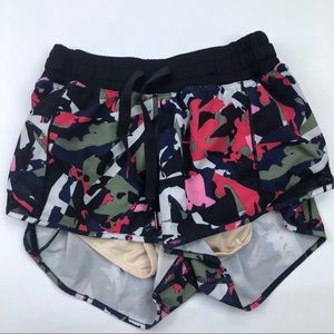 Lululemon geo print shorts size 6 women’s